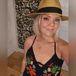 Meet your Posher, Ferris